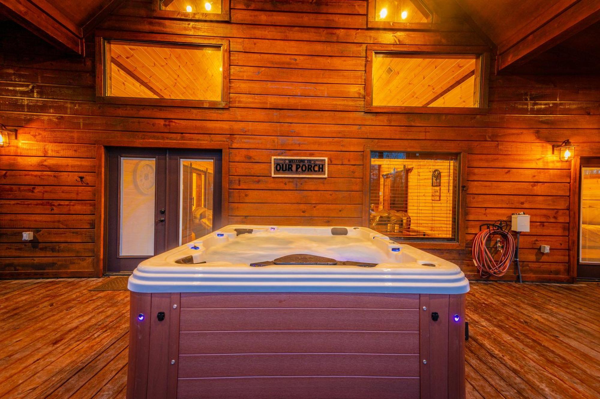 The Luxurious Blue Sky Lodge Is Epic! Broken Bow Eksteriør bilde