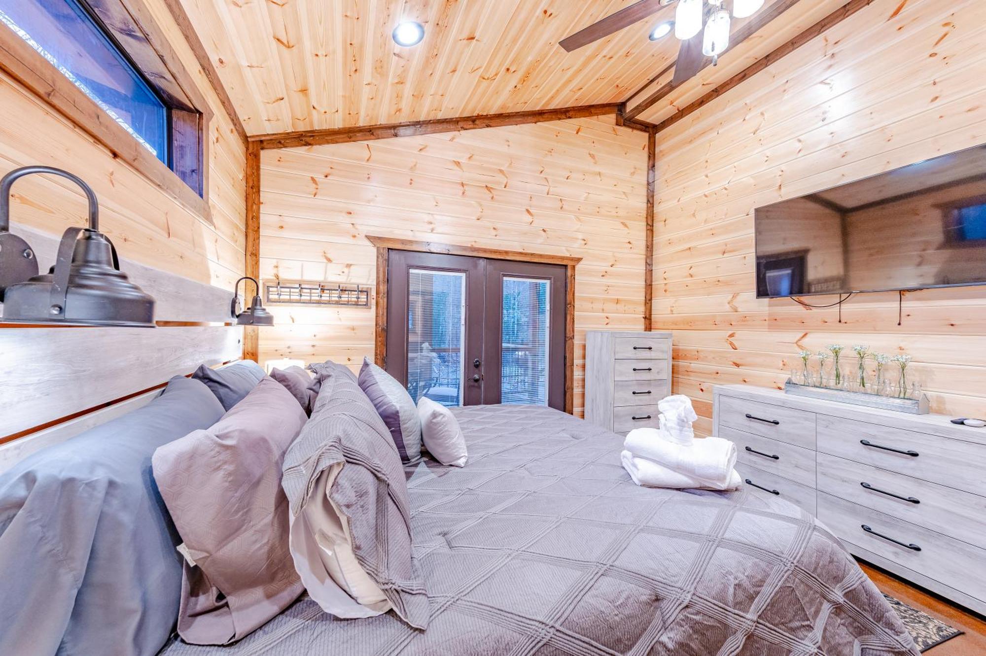 The Luxurious Blue Sky Lodge Is Epic! Broken Bow Eksteriør bilde