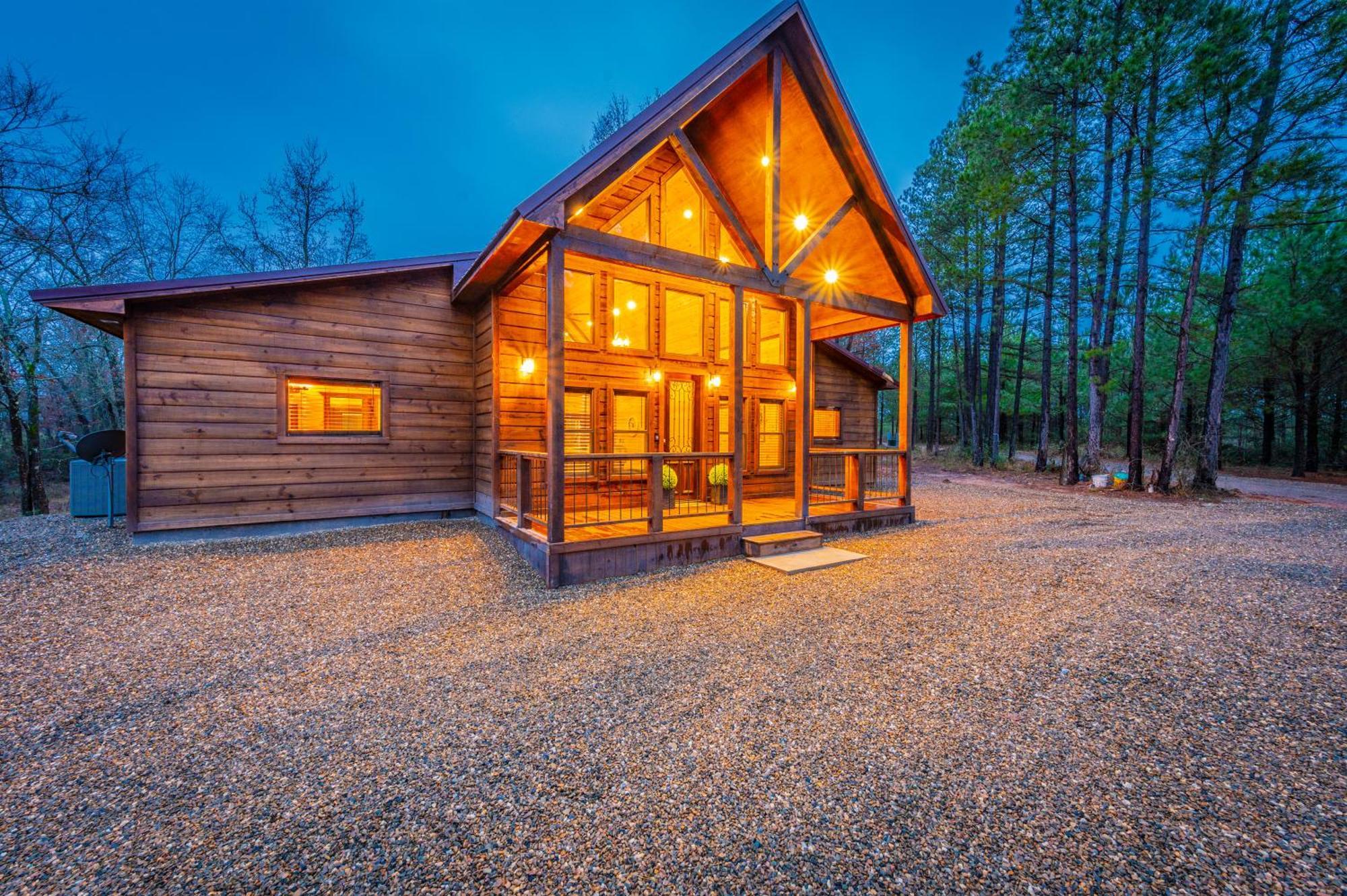 The Luxurious Blue Sky Lodge Is Epic! Broken Bow Eksteriør bilde