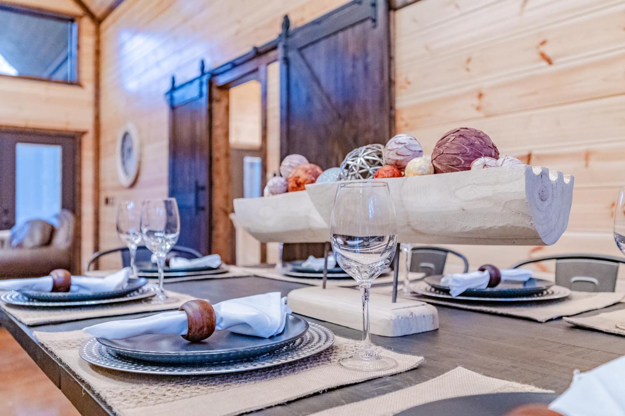 The Luxurious Blue Sky Lodge Is Epic! Broken Bow Eksteriør bilde